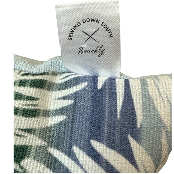 Sewing Down South Beachly Collection 11.5" Throw Pillow Coastal Palm Leaves - Picture 4 of 6